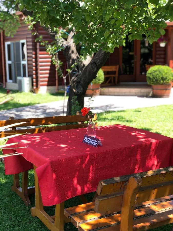 Kompleksi Turistik Leonardo Shengjin Albania
